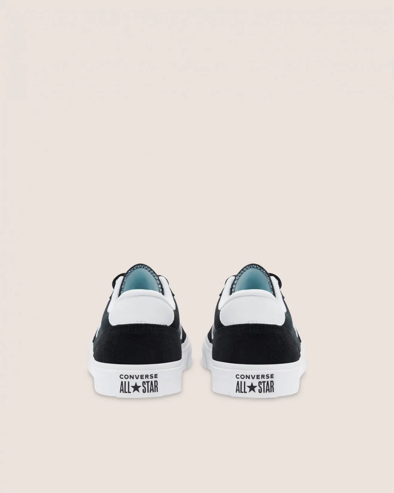 Converse Unisex Boulevard Suede Low Top - Blk