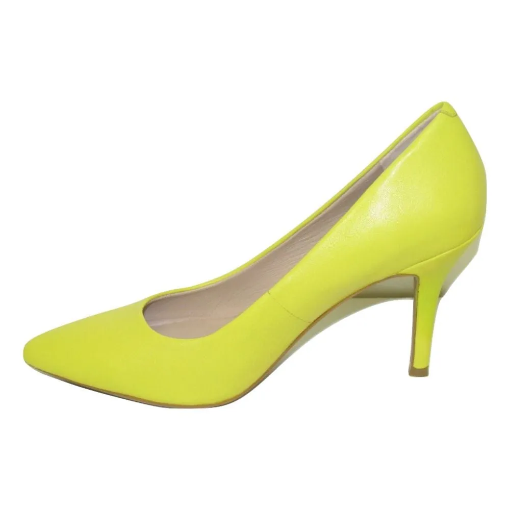 Fifth9X9 Yellow Leather Nine West Pumps
