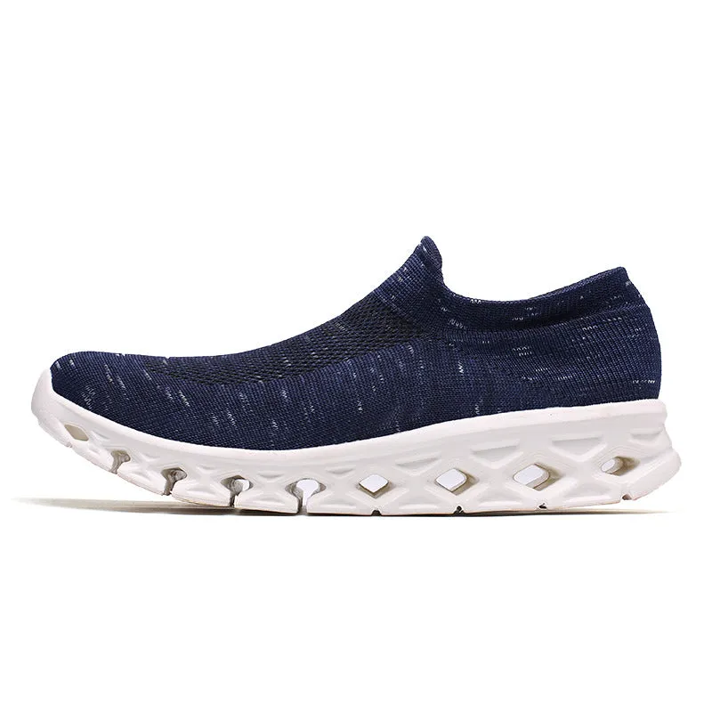 Men Outdoor Walking Flying Woven Breathable Ultra-light Walking Shoes