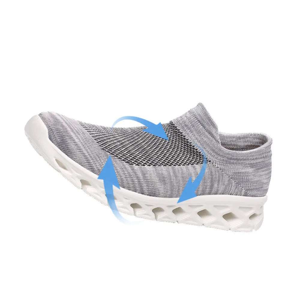 Men Outdoor Walking Flying Woven Breathable Ultra-light Walking Shoes