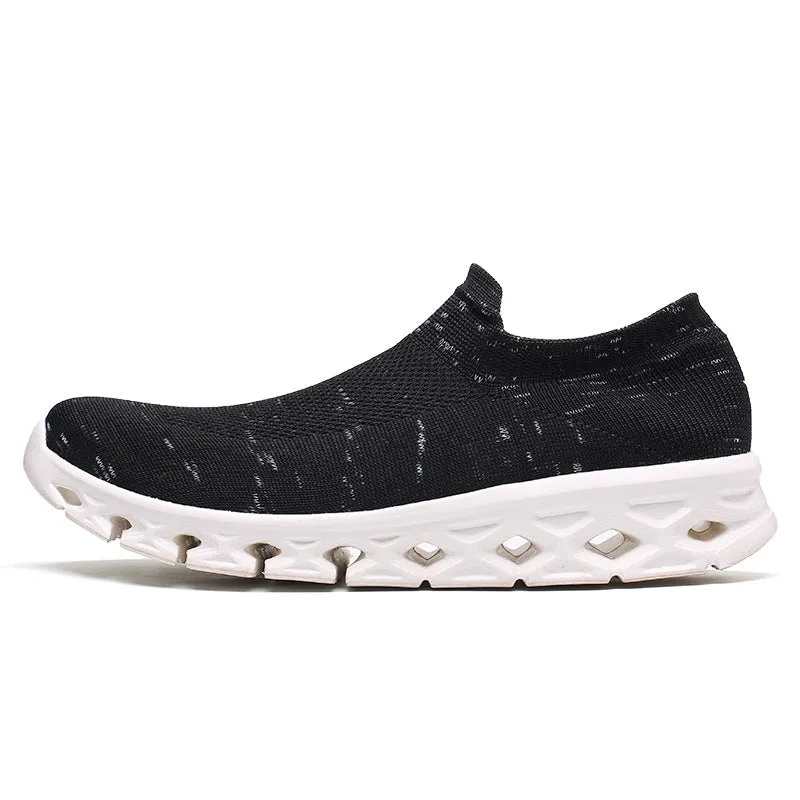 Men Outdoor Walking Flying Woven Breathable Ultra-light Walking Shoes