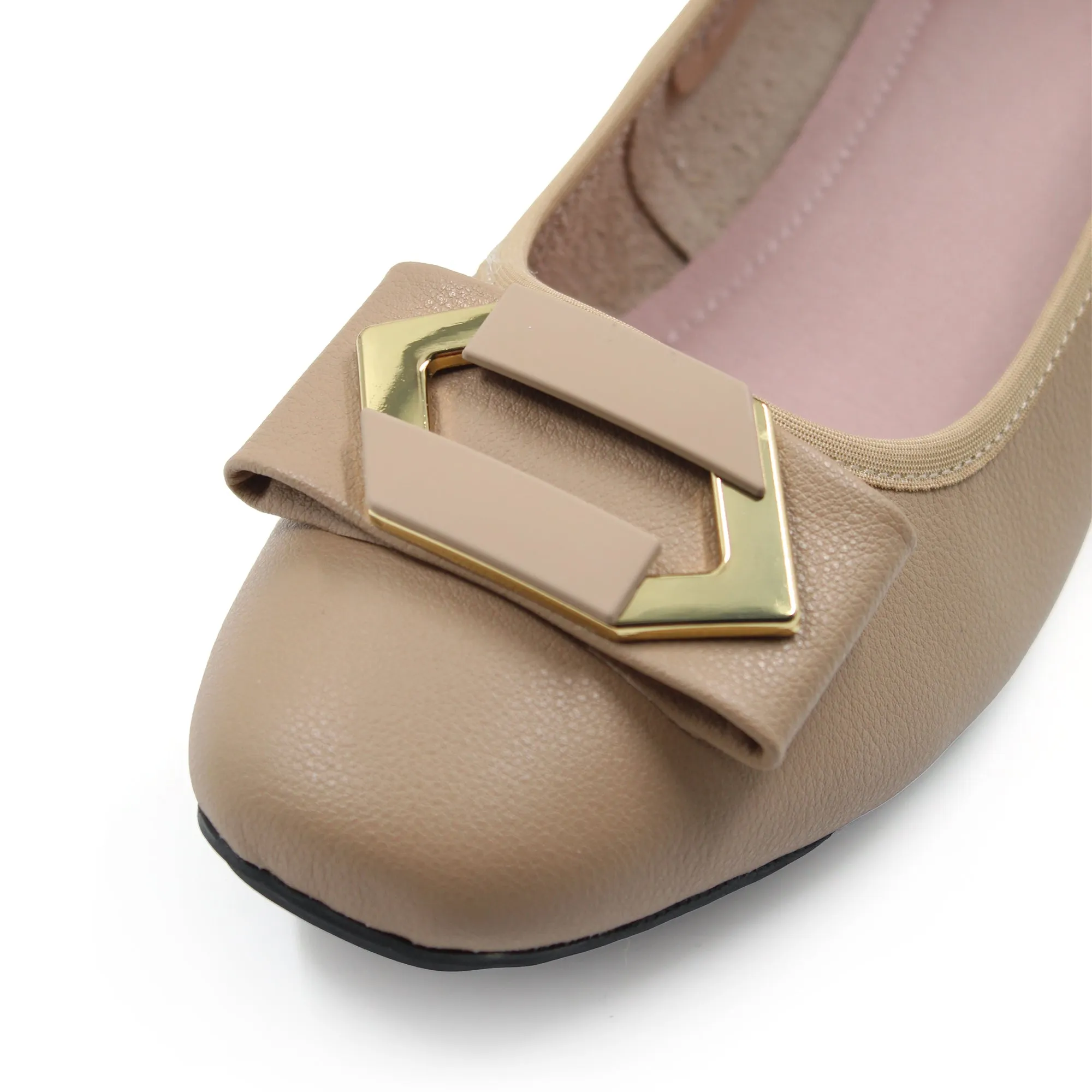 Overlap Pointed Buckle Heel Loafers